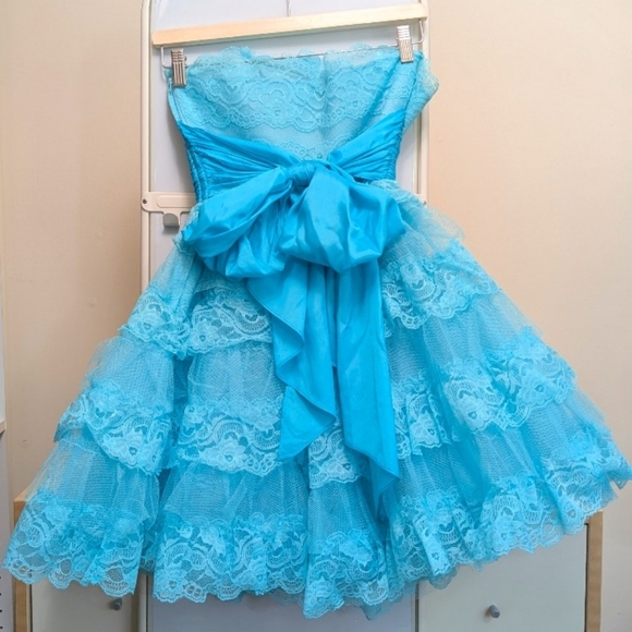 Betsey Johnson Evening Vintage size 4 - Picture 2 of 7